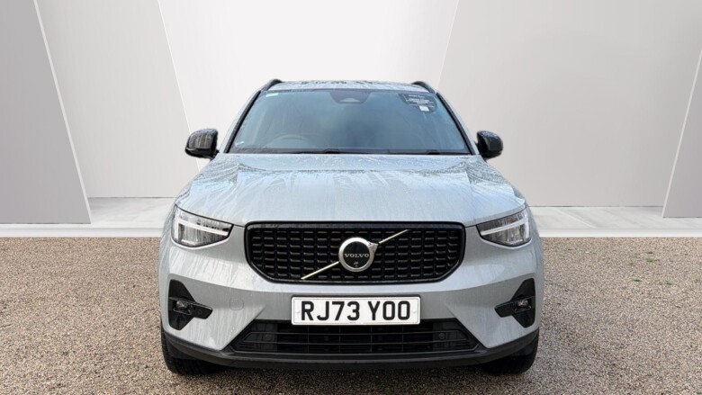 Volvo XC40 2.0 B3P Plus Dark 5dr Auto Petrol Estate